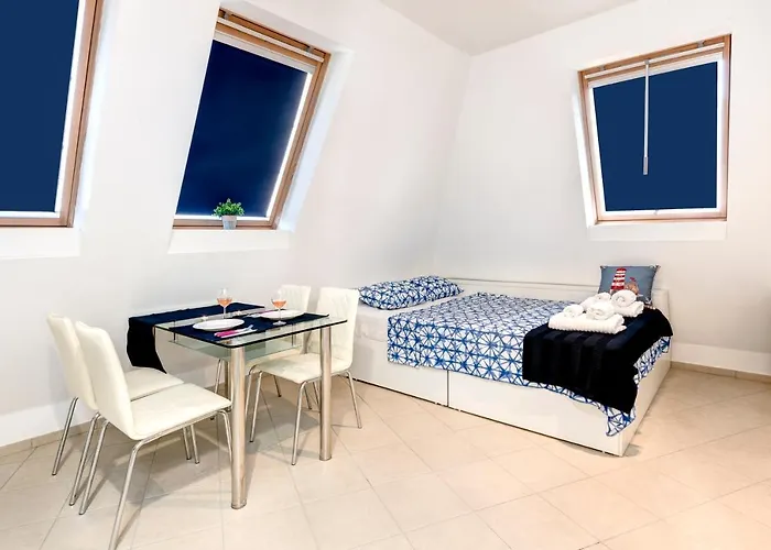 Апартаменты Super Center, Modern Under The Stars *