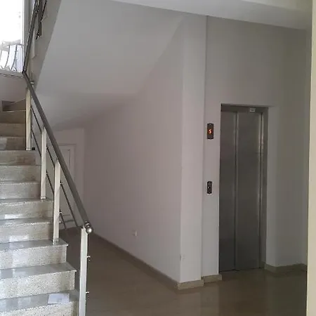 Super Center, Modern Under The Stars Apartamento Burgas